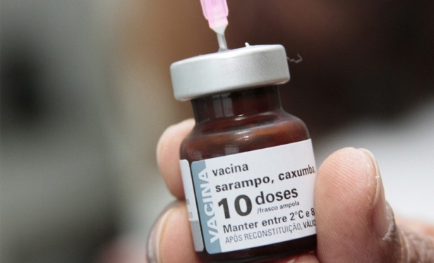 Governo Municipal intensifica vacinao contra o Sarampo